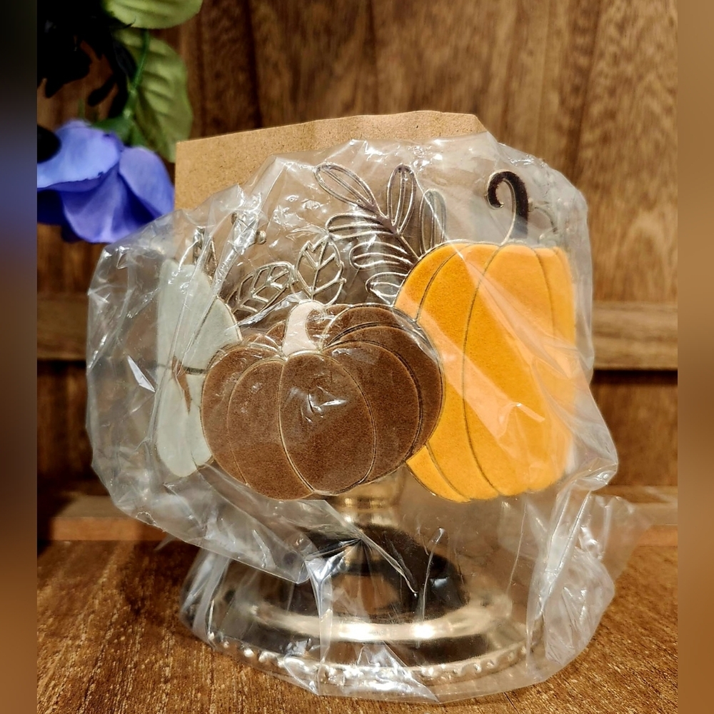 B&BW Flocked Pumpkins Pedestal Candle Holder